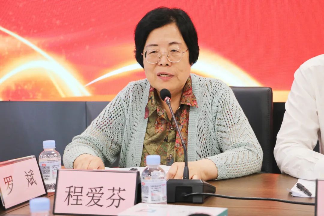 “关爱楚商,大爱无疆”——艾长康®肠癌早检公益活动捐赠仪式圆满举行 “关爱楚商,大爱无疆”——艾长康®肠癌早检公益活动捐赠仪式圆满举行