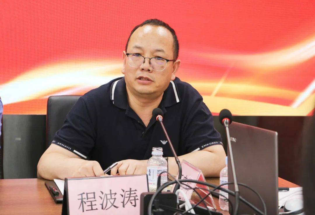 “关爱楚商,大爱无疆”——艾长康®肠癌早检公益活动捐赠仪式圆满举行 “关爱楚商,大爱无疆”——艾长康®肠癌早检公益活动捐赠仪式圆满举行